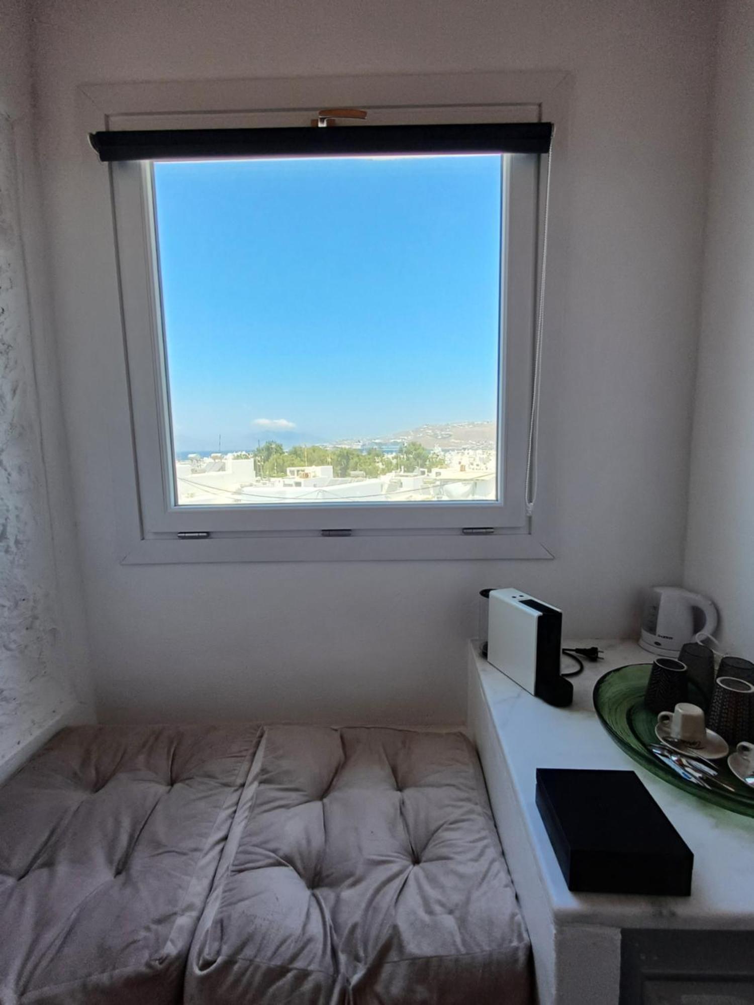 Manos Rooms Mykonos Town Exterior foto