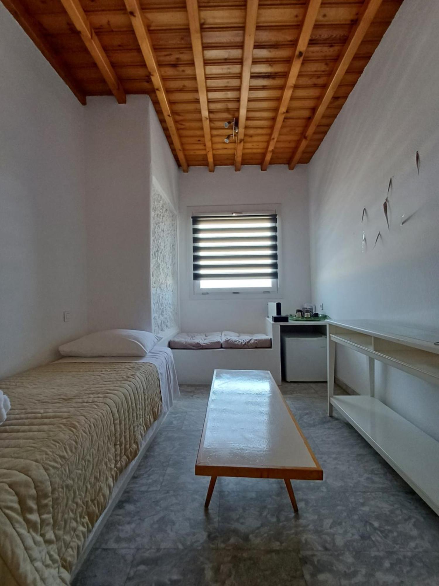 Manos Rooms Mykonos Town Exterior foto
