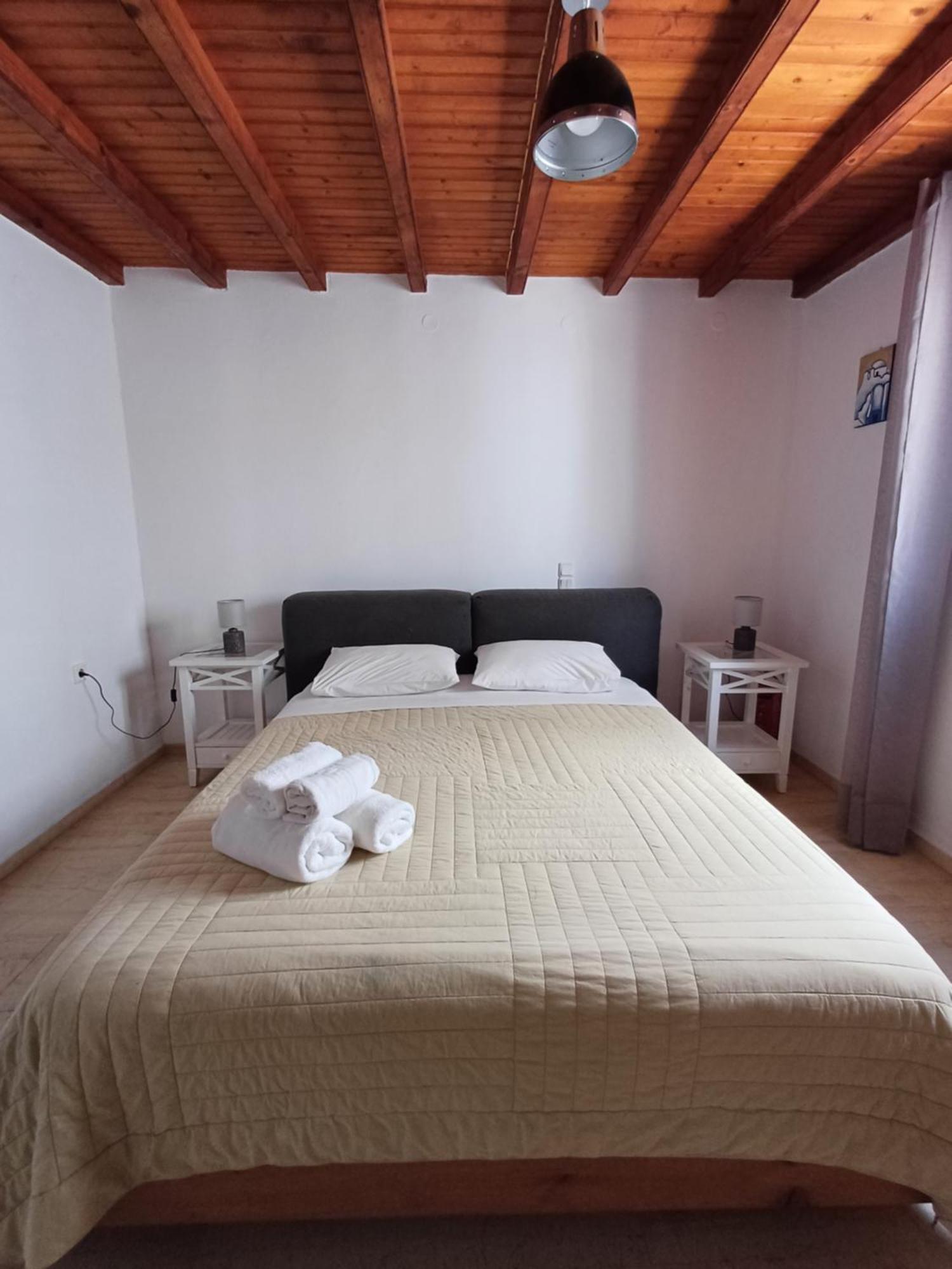 Manos Rooms Mykonos Town Exterior foto
