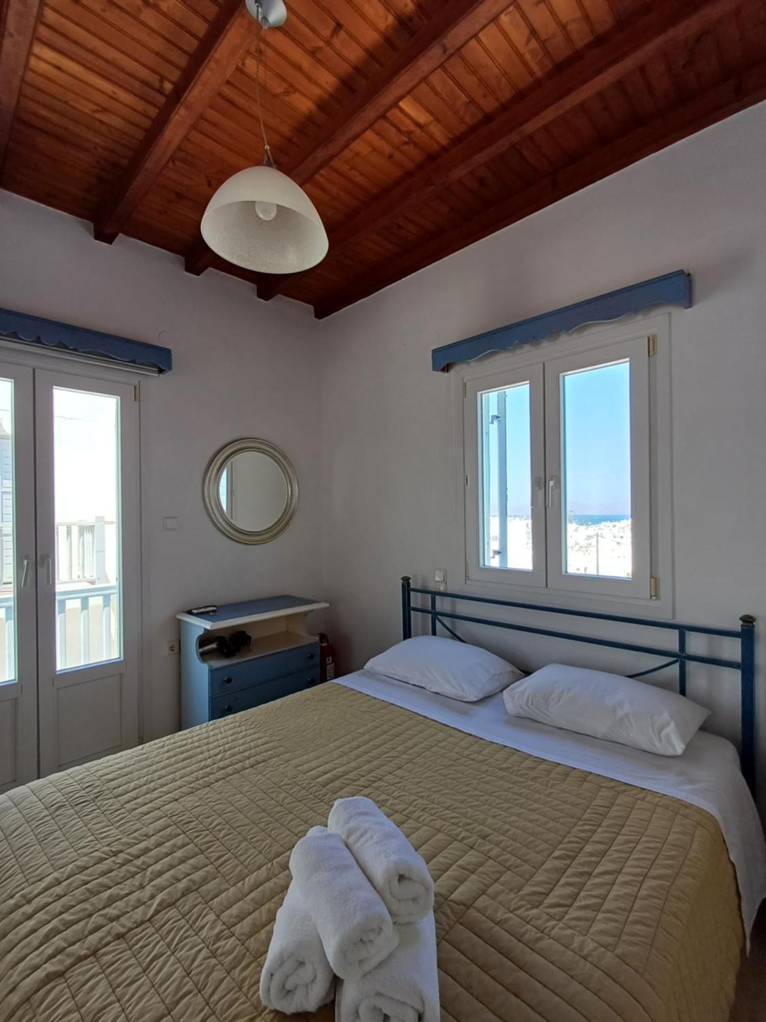 Manos Rooms Mykonos Town Exterior foto
